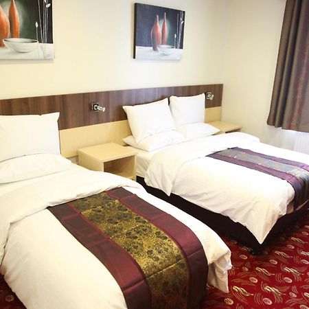 Cambridge Hotel Huddersfield Luaran gambar